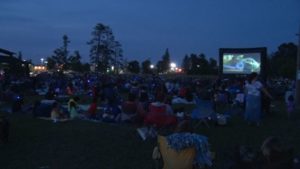 MOVIES IN THE PARK.Still001