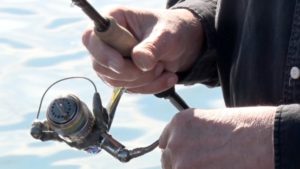 Fishing Rod Reel Hands 16x9