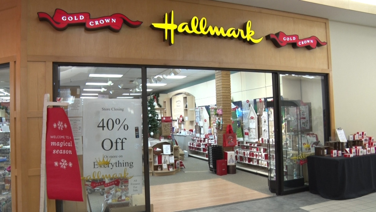 Hallmark Gold Crown appears to be returning to St. Johns Town Center –  Action News Jax
