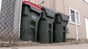 Trash Cans Garbage Generic 16x9