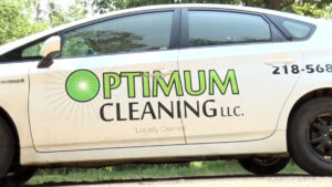 Optimum Cleaning Car 16x9