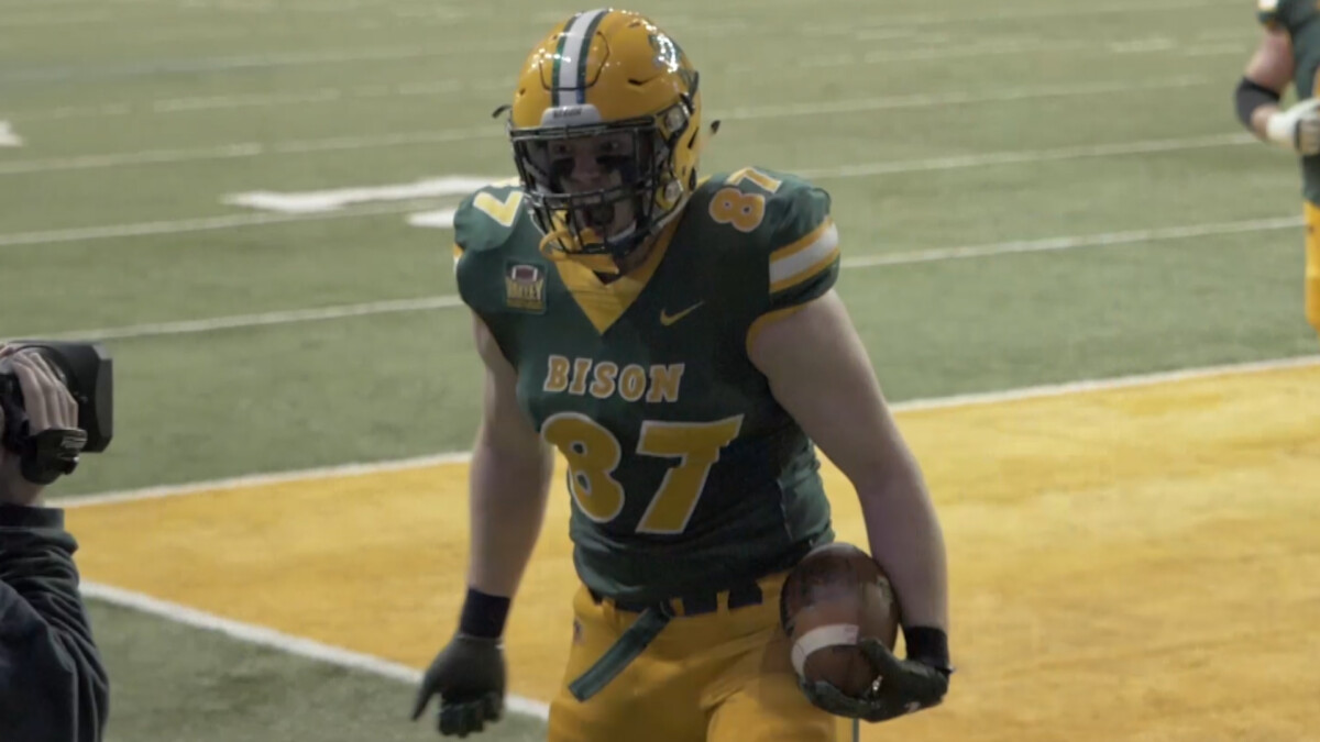 Former Crosby-Ironton Standout Noah Gindorff on Track for NFL Former Crosby-Ironton Standout Noah Gindorff on Track for NFL