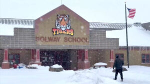 Solway School Winter Snow 16x9