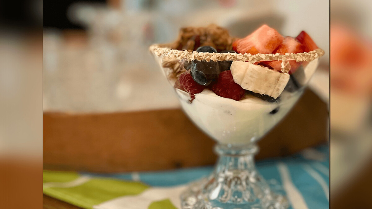 Good Food Good Life 365 Make Your Own Yogurt Parfait Bar Lakeland Pbs Good Food Good Life 365 Make Your Own Yogurt Parfait Bar Lakeland Pbs