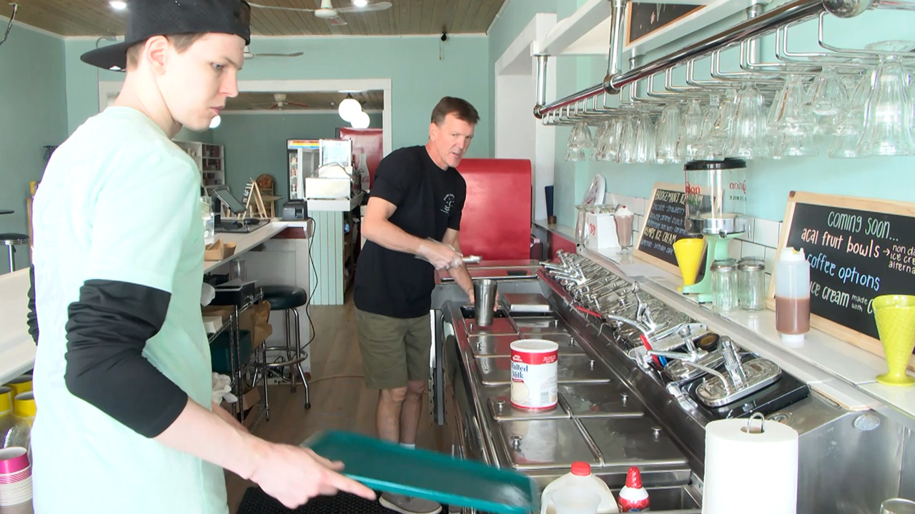 In Business Sun and Fun Reopens in Hackensack Under New Ownership