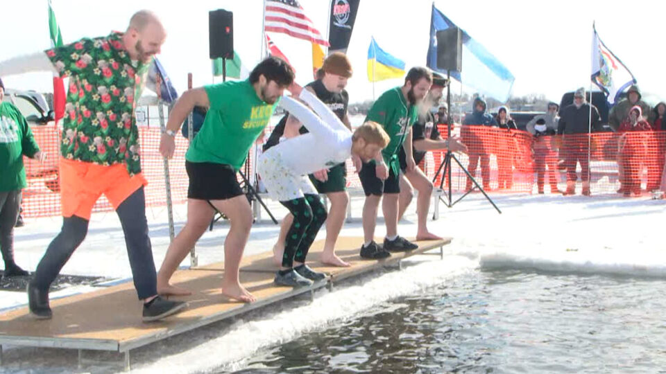 Brrrmidji Plunge Lake Bemidji Thumbnail Rc 1