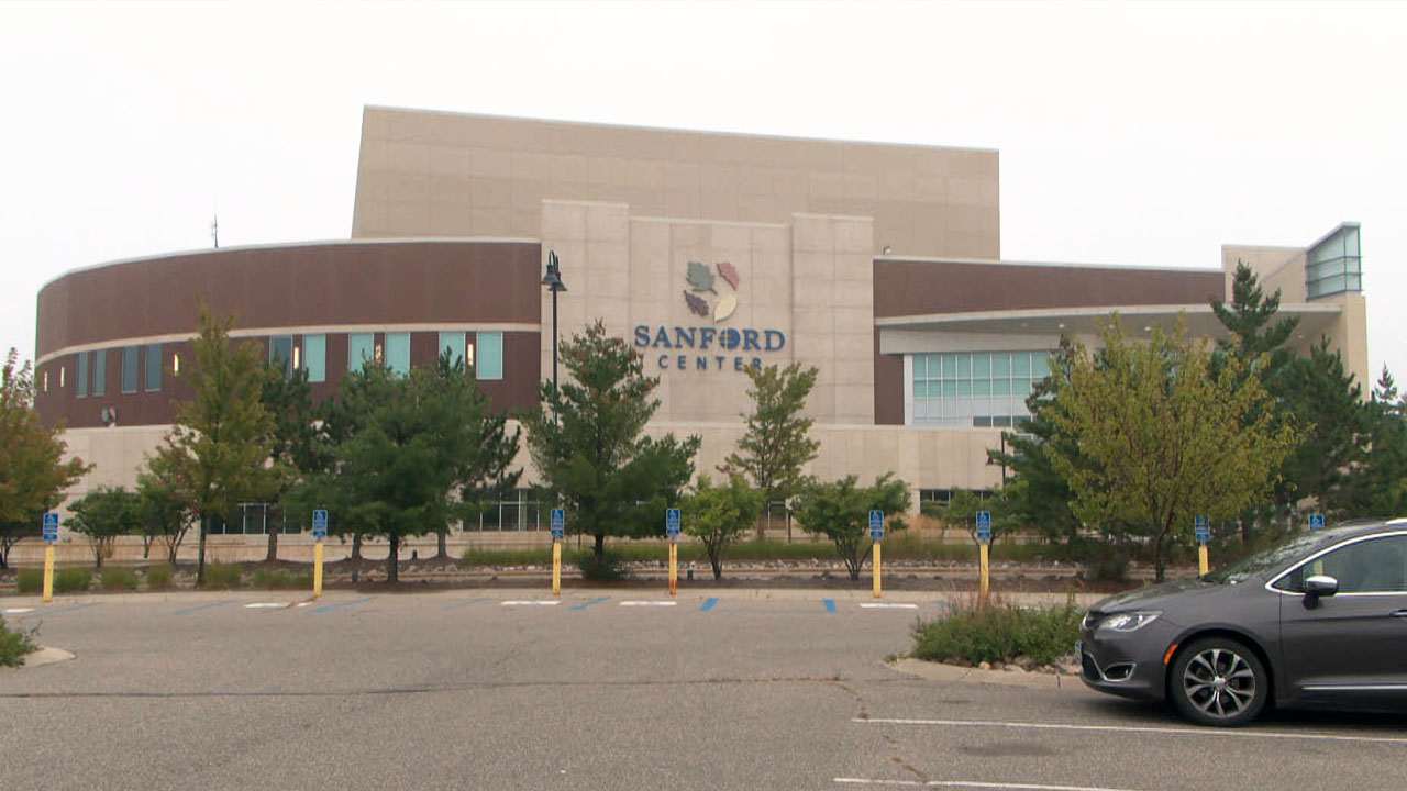 City of Bemidji To Take Over Sanford Center Management After Council Vote