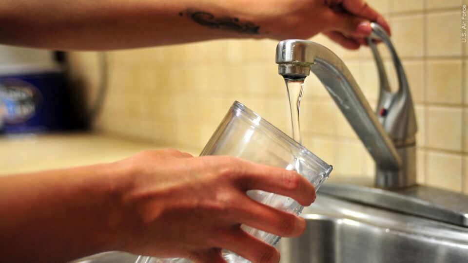 Sink Tap Drinking Water Faucet Generic Sqk