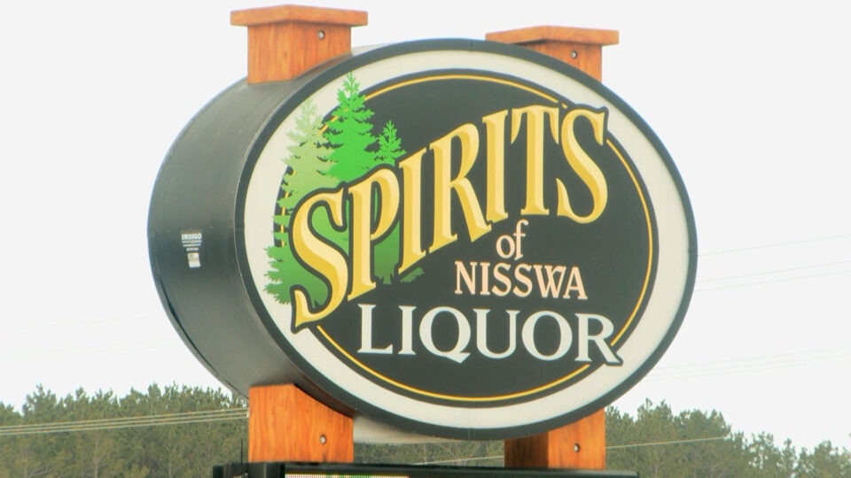 Spirits Of Nisswa Liquor Store Sign Sqk