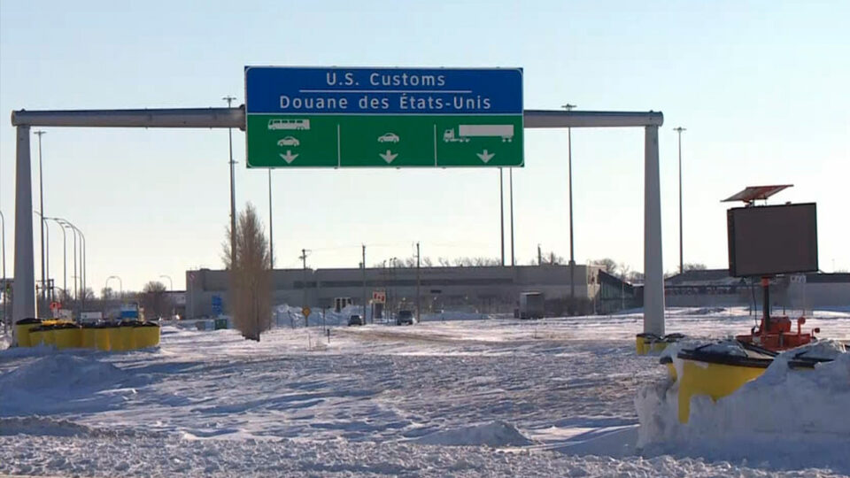 Us Canada Border Crossing 2 16x9 1