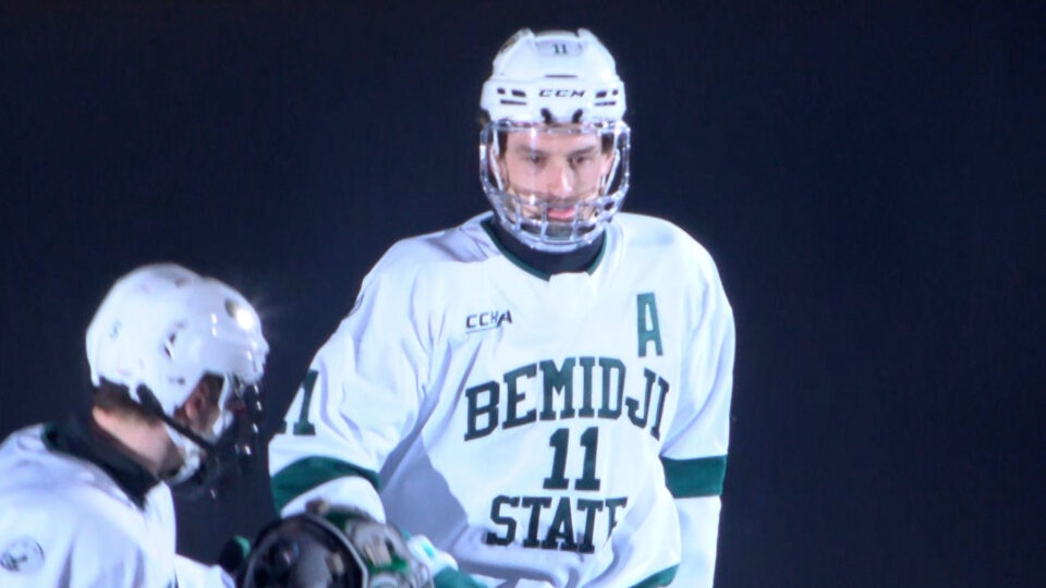adam flammang bsu men's hockey lineups thumbnail