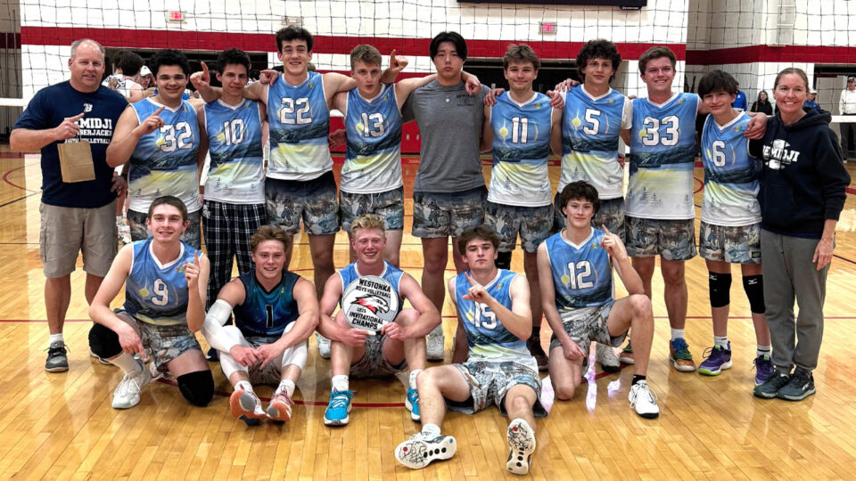bemidji boys' volleyball westonka champions thumbnail