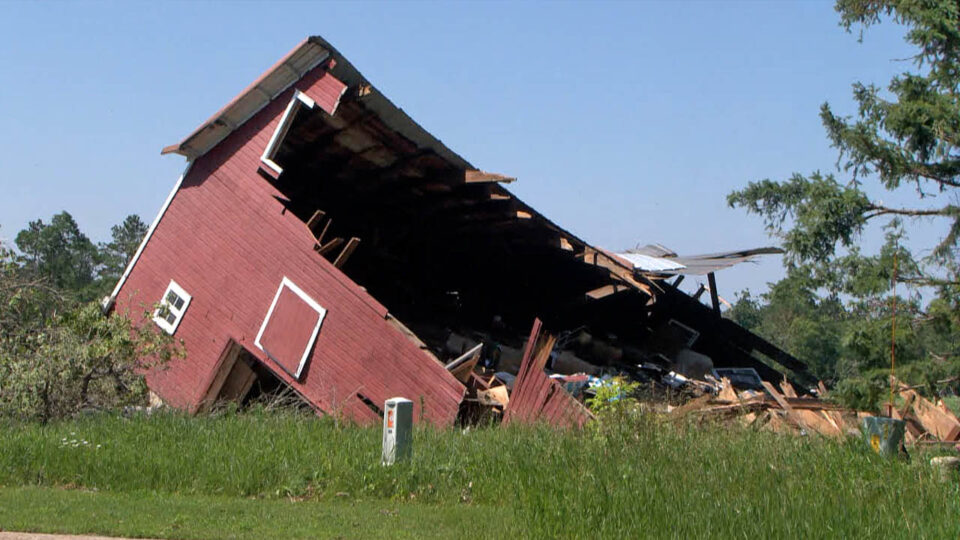 bemidji storm derecho damage barn thumbnail