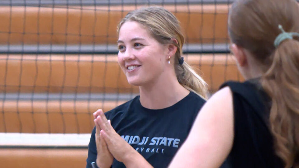 bsu volleyball practice hahni johnson