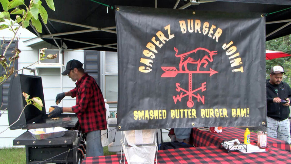 casperz burger joint smash stand thumbnail