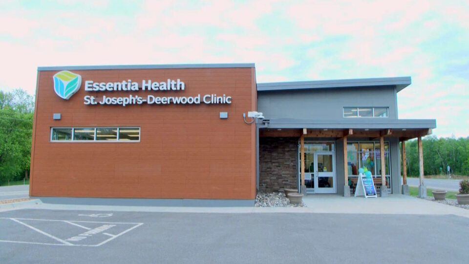 essentia health st. joseph's deerwood clinic building thumbnail