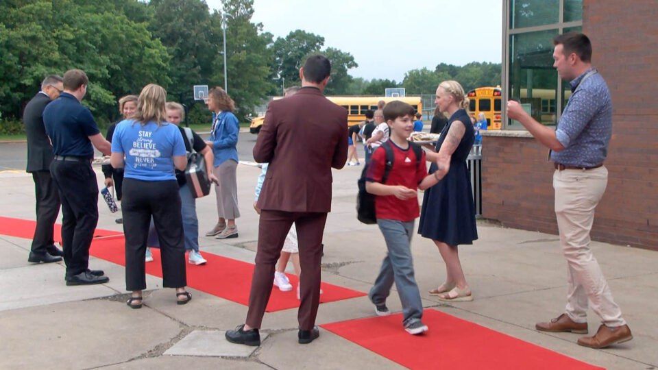 forestview middle school first 1st day of school sqk