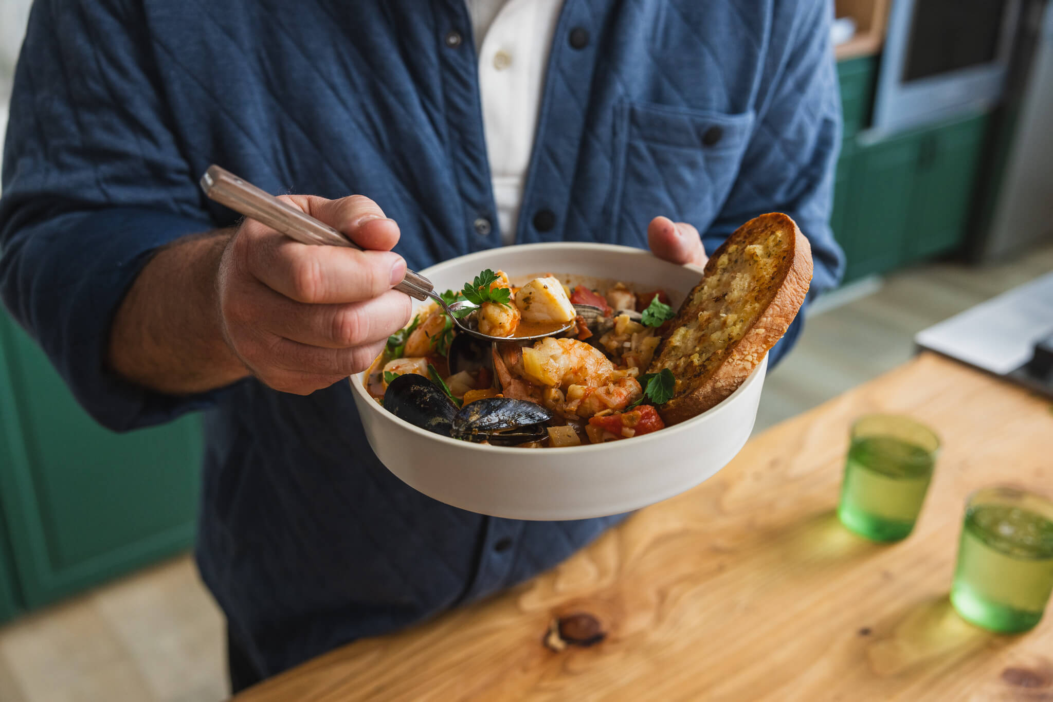 hml s2 d2am img 5574 social 2