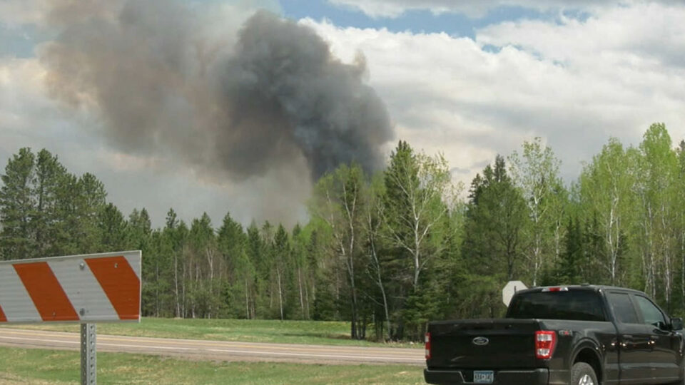 hoyt lakes wildfire smoke thumbnail
