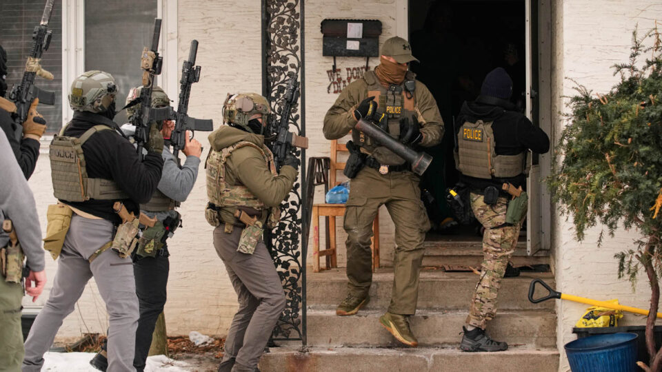 ice minnesota immigration arrest home january 11 2026 ap thumbnail