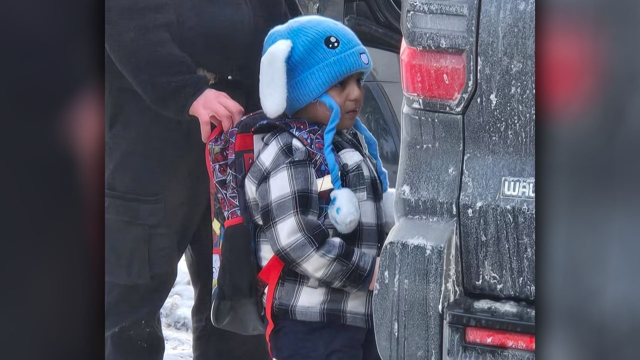 Federal Officers Detain a 5-Year-Old Boy Who a School Official Says Was Used as 'Bait"