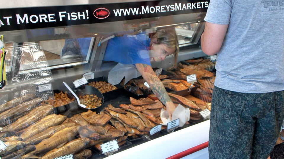 morey's seafood markets baxter
