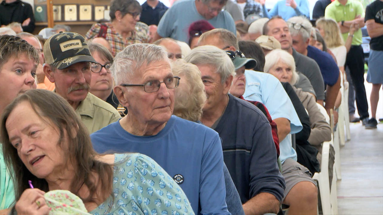 Residents of Northern Township Near Bemidji Speak Out at Incorporation Hearing