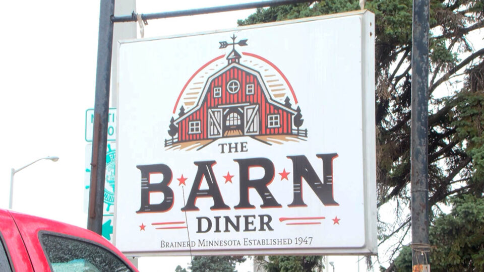 the barn diner sign sqk