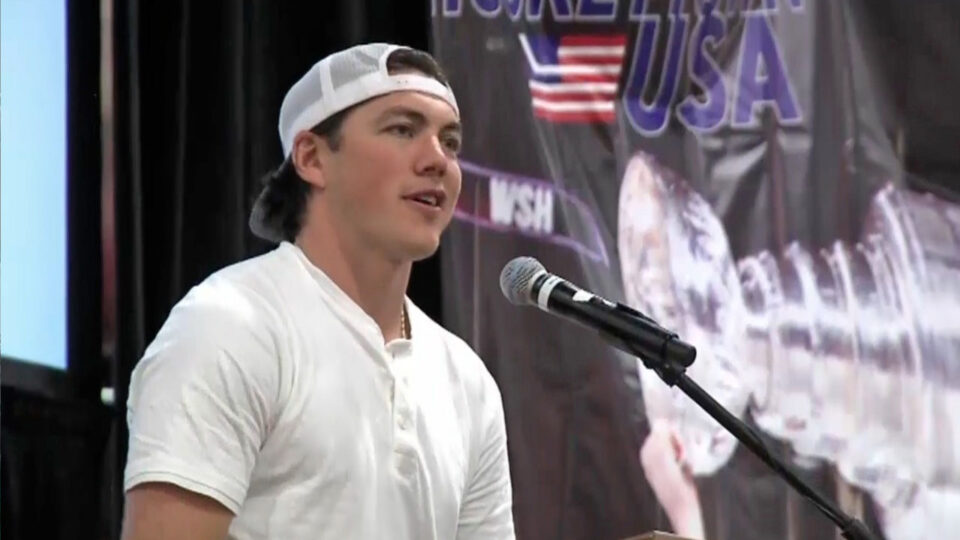 tj oshie warroad nhl retirement