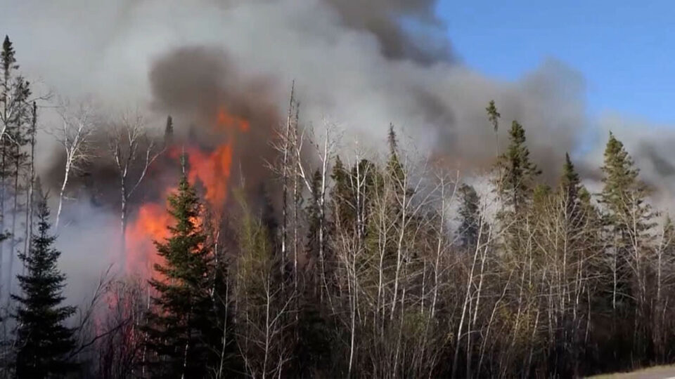 wildfires thurs thumbnail1